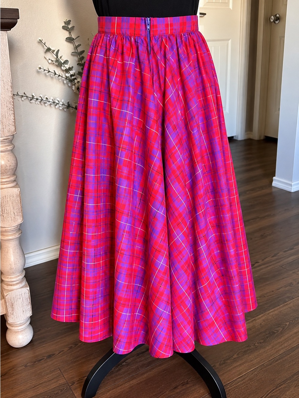 Vintage Jane Schaffhausen belle france Plaid Maxi Skirt in Tomato Red/Purple 12 - Picture 2 of 9